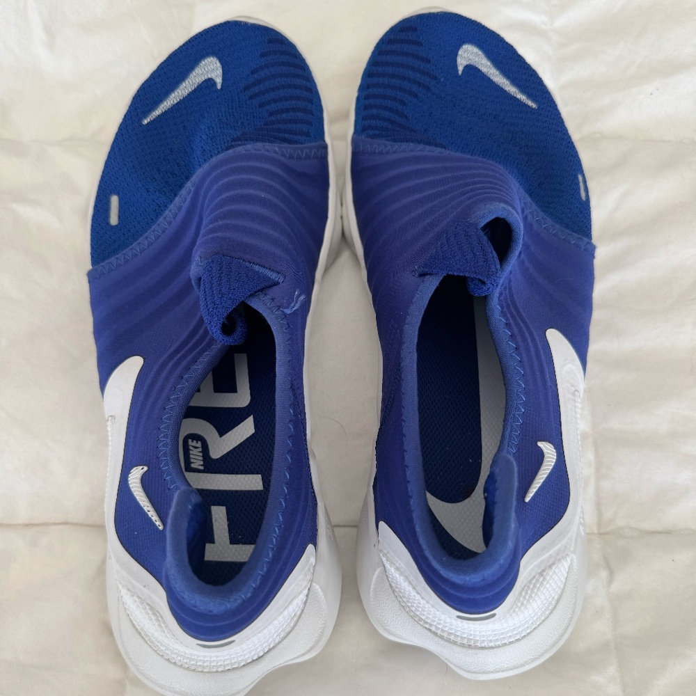 Nike 10.5 Blue/white  4mm Free